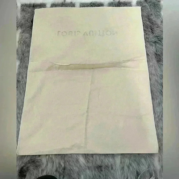 LOUIS VUITTON fold over Dust Bag Beige #D21314 04/17 - Picture 6 of 7